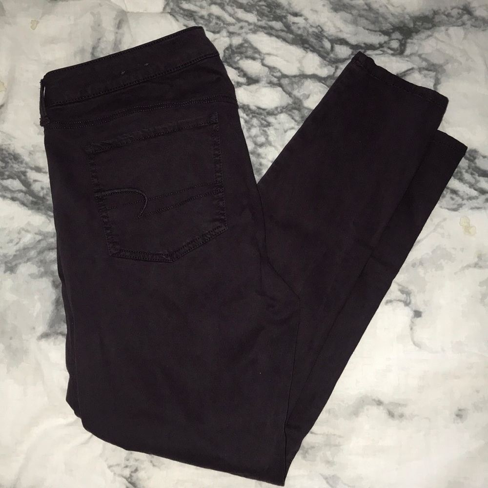 AE Women’s Super Stretch Jeggings